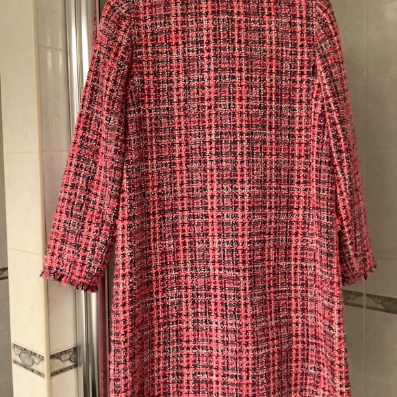 Coat - Picture 2 of 4